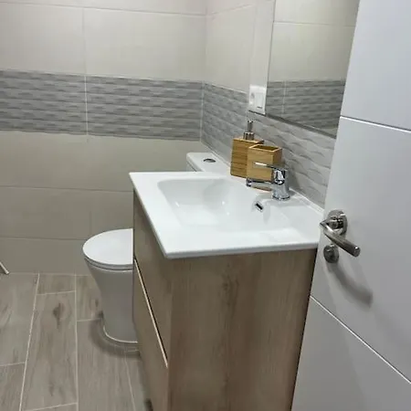 Myra Urban Apartment *