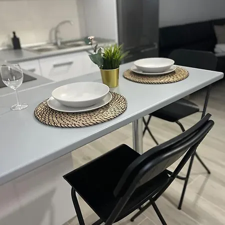 Апартаменты Myra Urban *